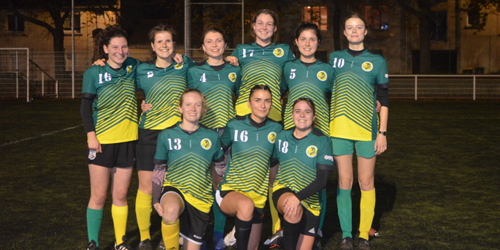 Équipe de foot féminin du campus d'Angers